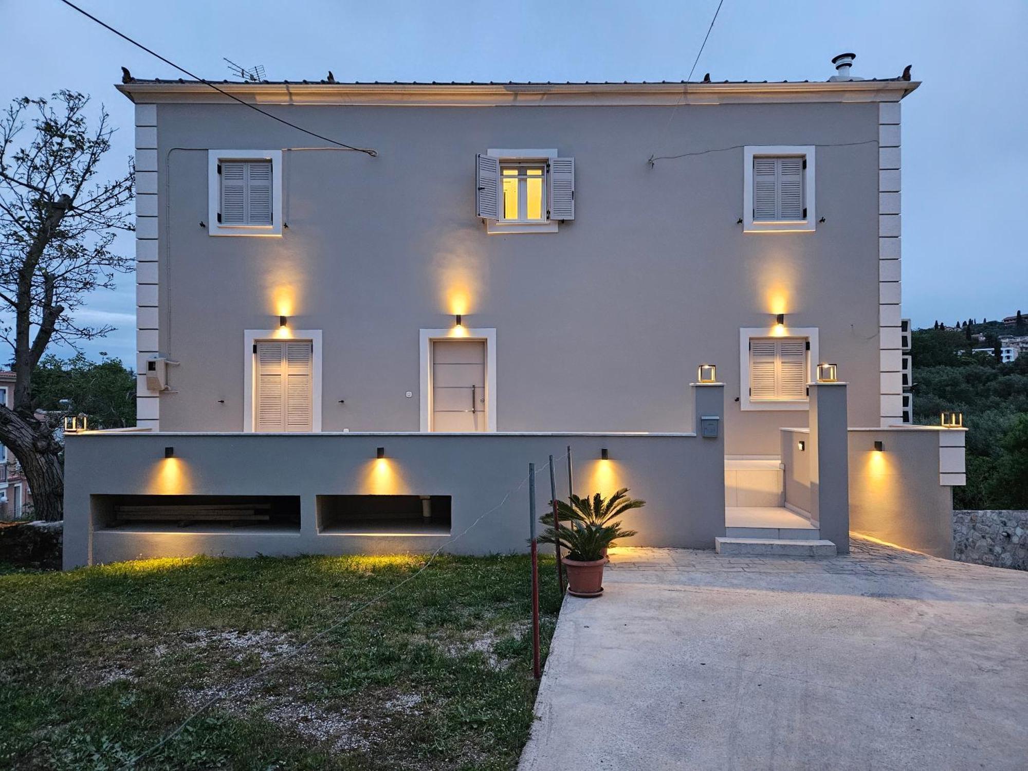 Apartament Grey Luxury House Ýpsos