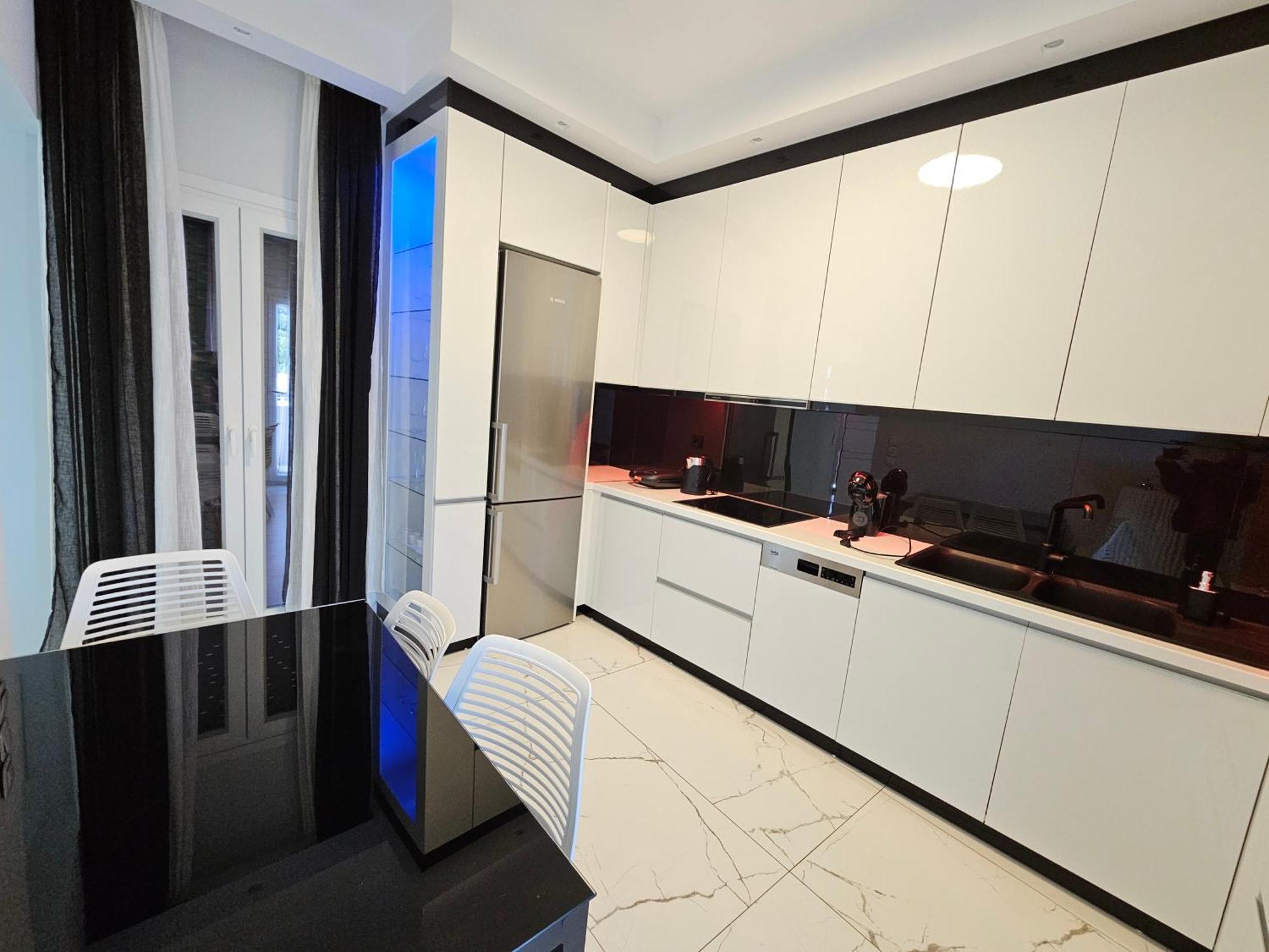 Apartament Grey Luxury House Ýpsos
