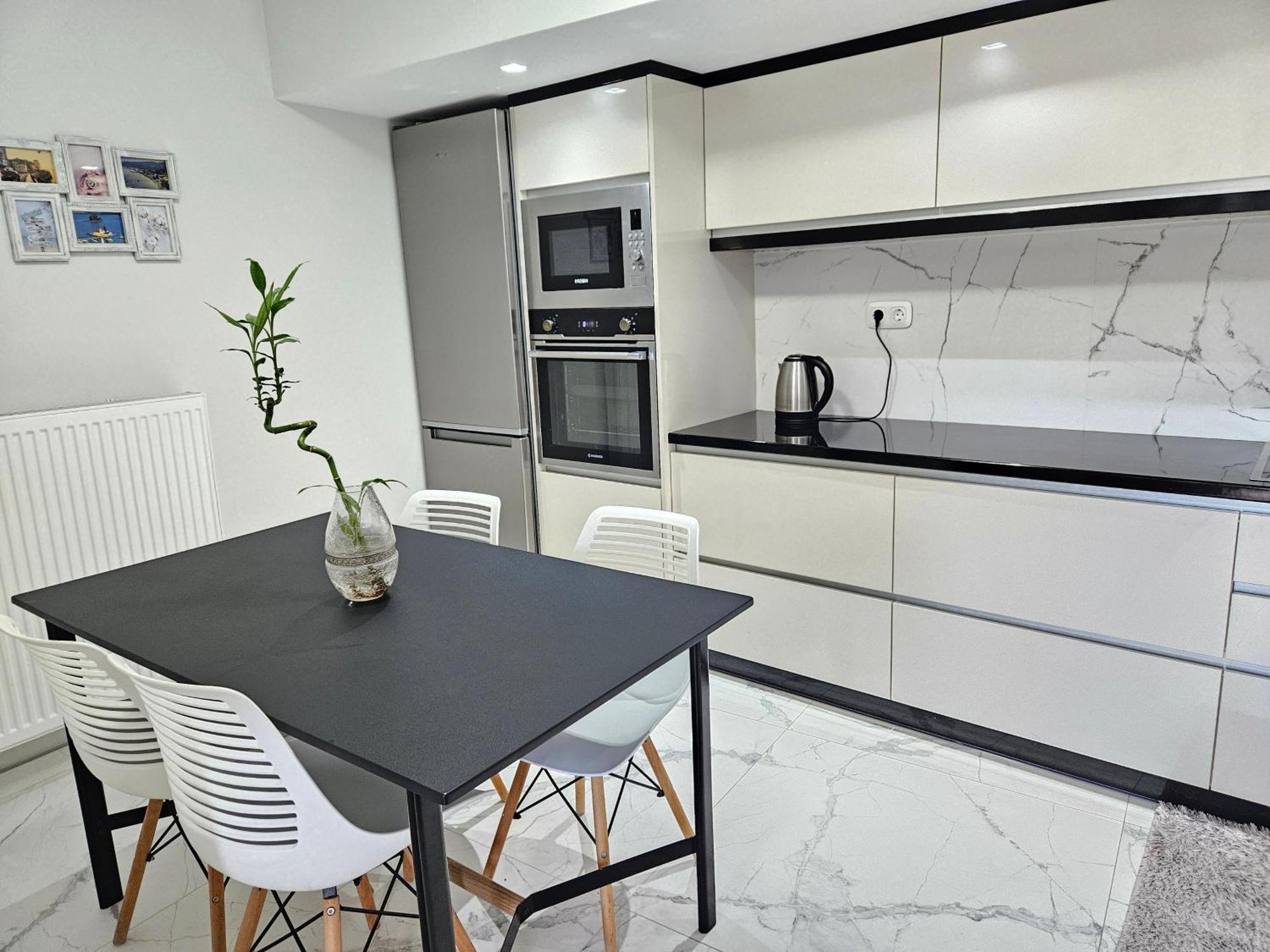 Apartament Grey Luxury House *